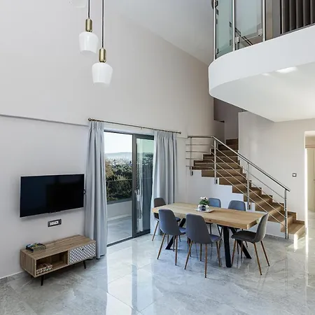 Szálloda Aurora Suites Hriszí Aktí Haniá